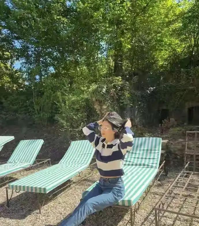 宋慧乔穿搭松弛感_高级感穿搭技巧_宋慧乔