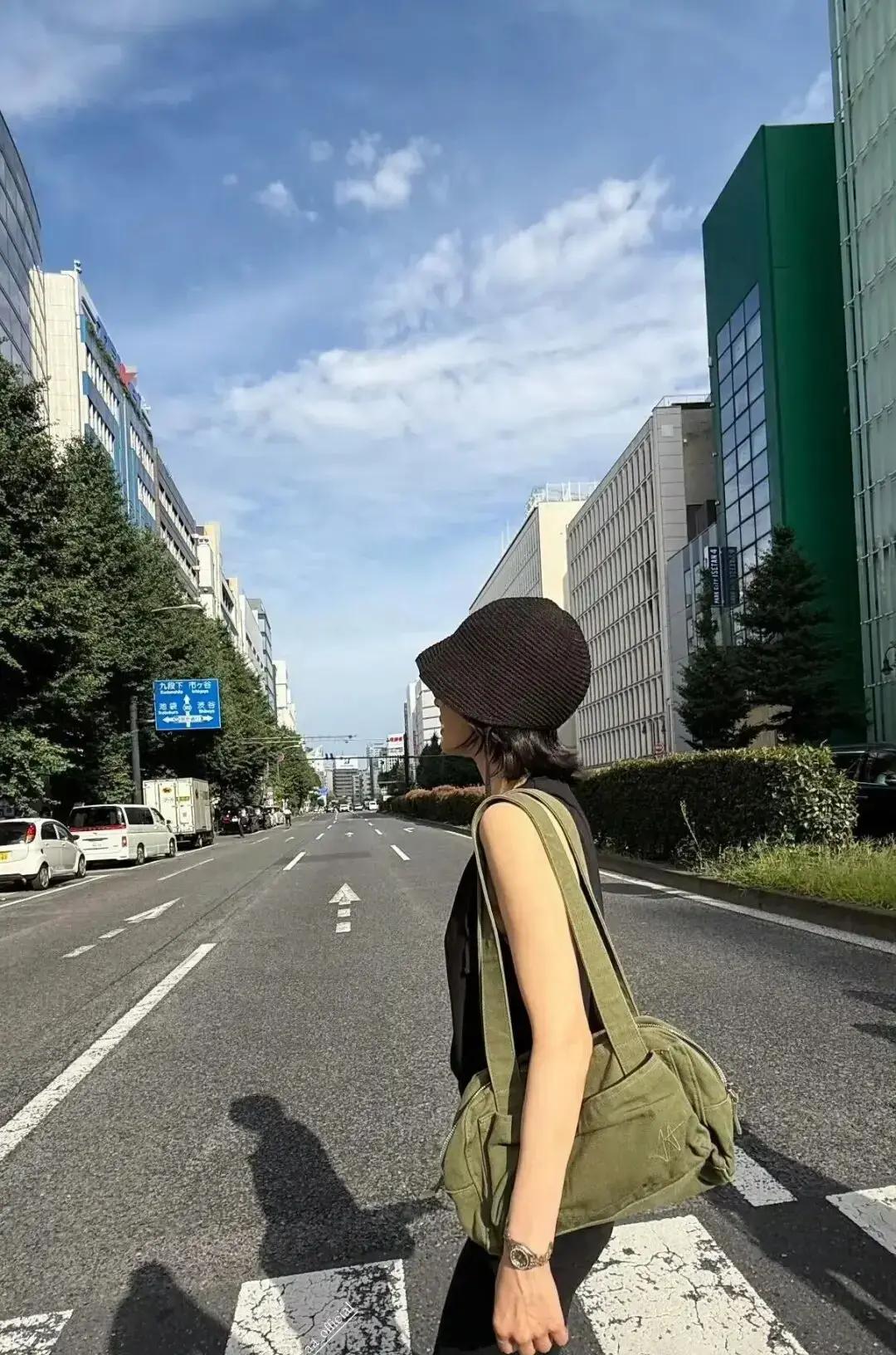 宋慧乔晒照暗藏职业信号，背后事业路线悄然转变