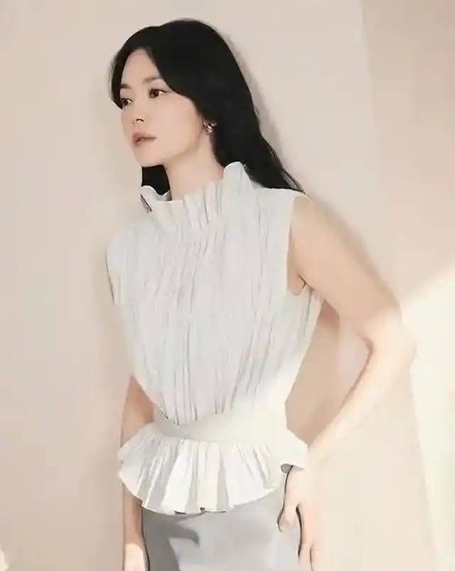 宋慧乔个人工作室_宋慧乔UAA合约解约_梦响年代宋慧乔
