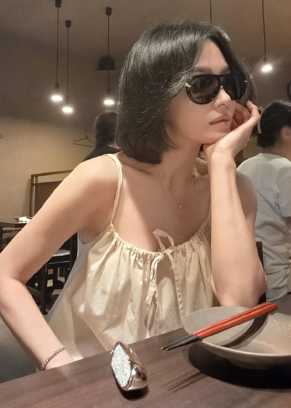 宋慧乔红毯生图_宋慧乔_宋慧乔身材管理